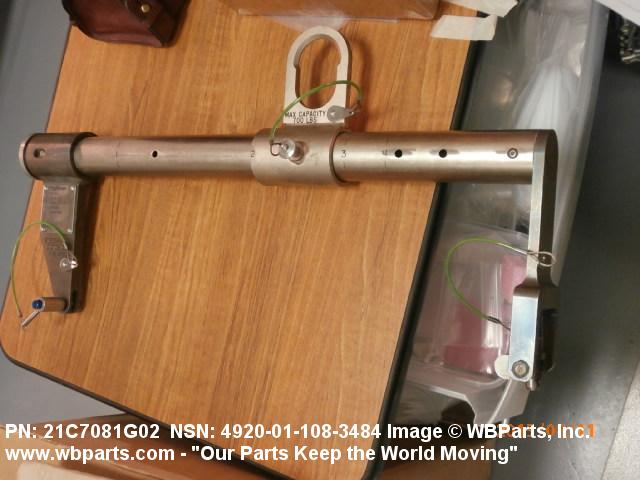 なーな0129 Makayla Waffle Cropped Sweater in Red | Altar'd State