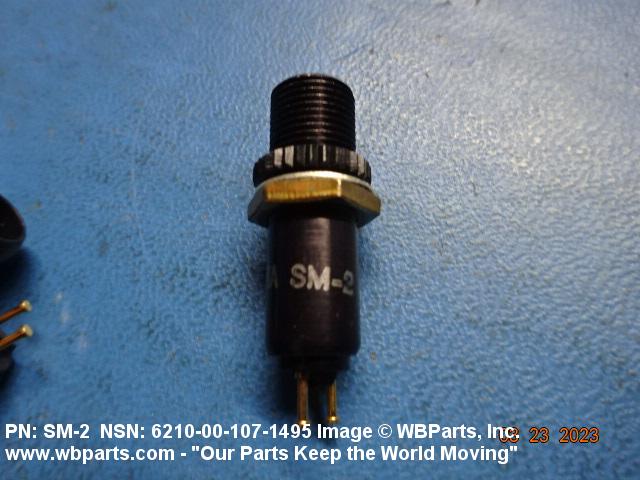 えむえむ　1223 6230-01-143-4778 - DISTRESS MARKER LIGHT | WBParts